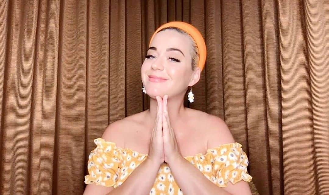 SHEINさんのインスタグラム写真 - (SHEINInstagram)「Check out that beautiful #SMILE on @katyperry on our SHEIN LIVE! ✨  Missed out on the excitement? Don't worry, the fun has just begun!  Grab a copy of her new album SMILE, now availiable on our site and shop her fabulous collection, curated by Katy herself! 🛍🌟  Limited quantities while supplies last! Shop the collection ASAP!  ✨Katy Perry's Album, Smile: 1453492  #KatyPerryxSHEIN #KatyPerry #Smile #Popmusic」8月26日 20時40分 - sheinofficial