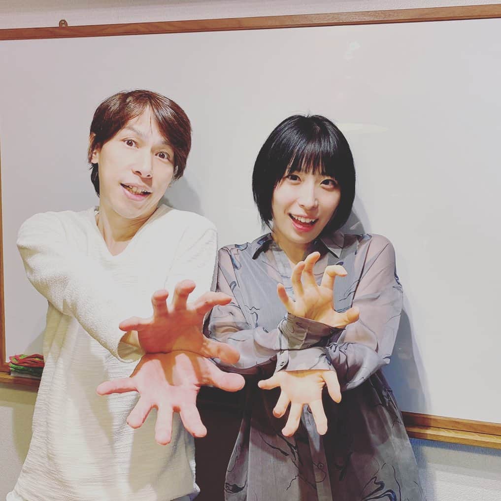 谷本貴義のインスタグラム：「今日のサブカル研究所ゲストは、アイドル＆プロデューサーの星乃ちろるさん♪  先週のキラナさんに続き、かなり濃い話がたくさんできたのではないでしょうか！聞き逃した方は来週の放送をお聞き逃しなく！  TOKYO Star Radio 77.5Mhz 谷本貴義のサブカル研究所 毎週水曜日20:00〜 再放送日曜日25:00〜  #77.5Mhz  #tokyostarradio #星乃ちろる」
