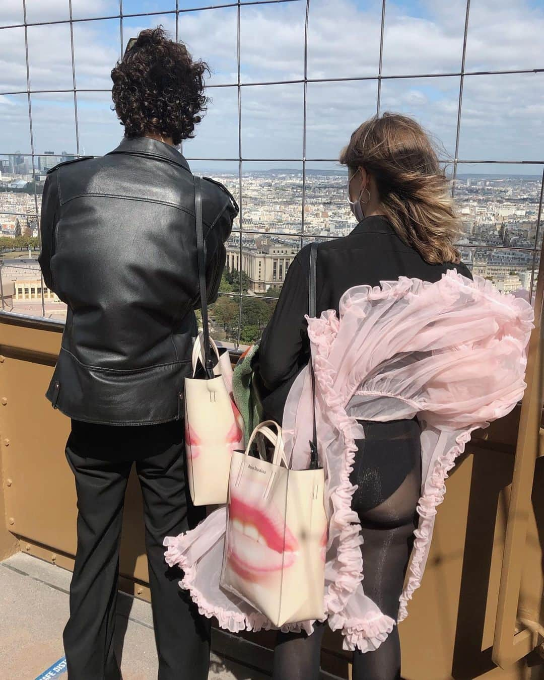 Aidan Leaさんのインスタグラム写真 - (Aidan LeaInstagram)「A cheeky bday princess and her bday prince!!!」8月26日 23時19分 - aidanleaa