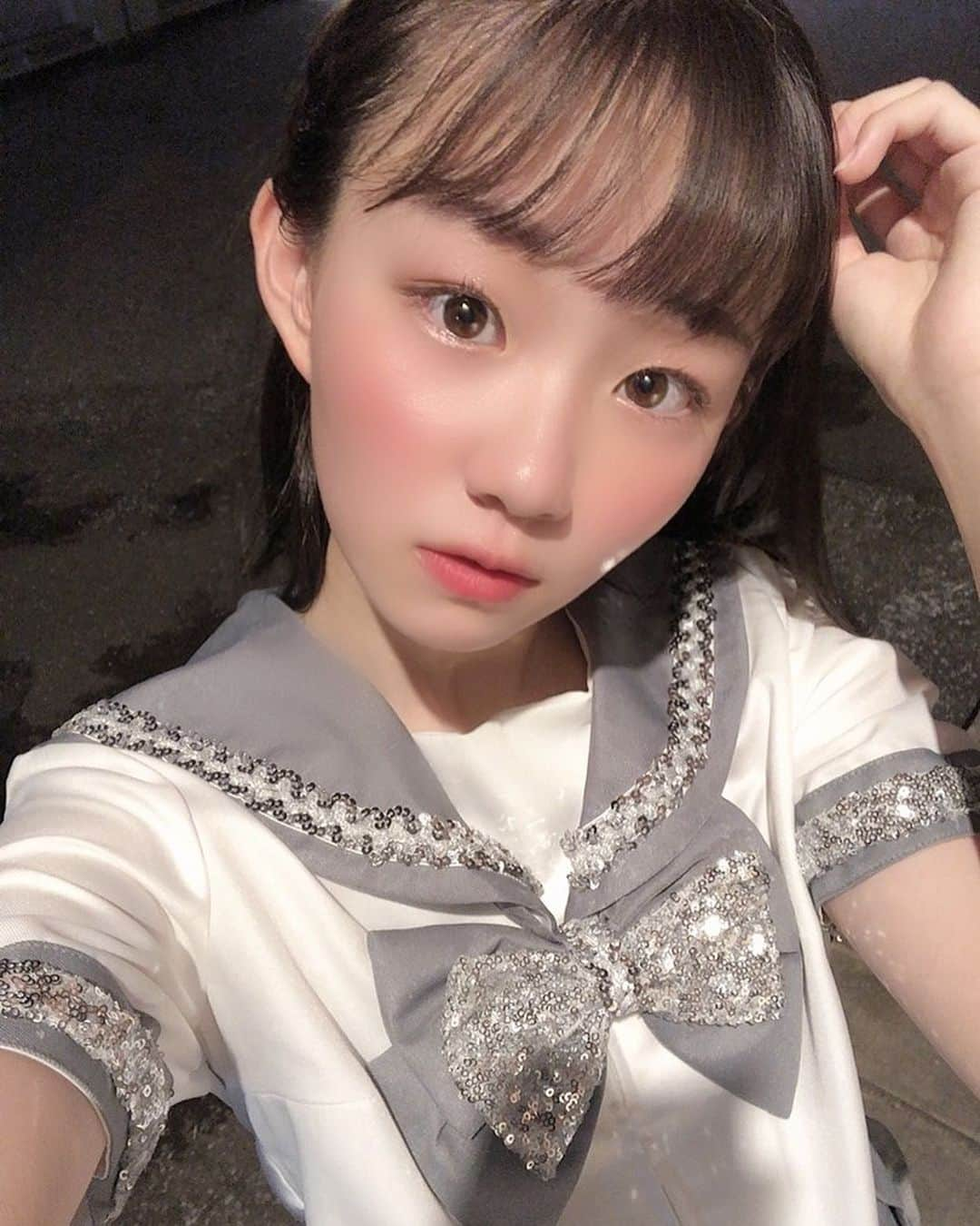 雪月心愛さんのインスタグラム写真 - (雪月心愛Instagram)「夢で逢えますように🐰💕  #セーラー服  #おやすみぃあ」8月26日 23時24分 - mia_crownpop