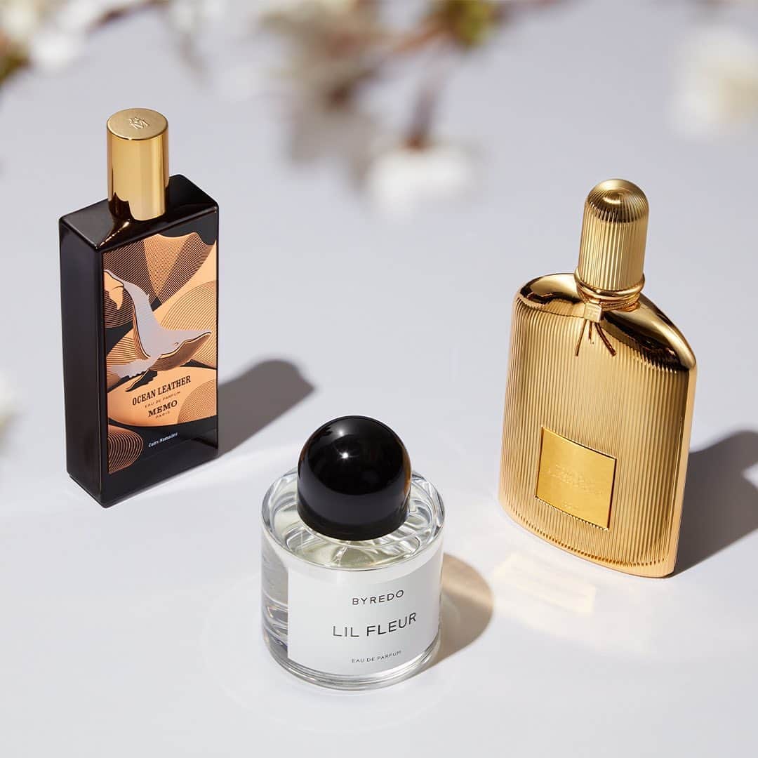Saks Fifth Avenueさんのインスタグラム写真 - (Saks Fifth AvenueInstagram)「Take note: fall's favorite new fragrances include alluring hints of black truffle, saffron heart & sage.」8月26日 23時40分 - saks