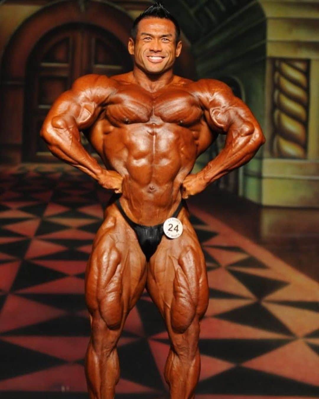 のインスタグラム：「@europagames_ super show 2012  Open 1 	Shawn Rhoden 2 	Hidetada Yamagishi 3 	Toney Freeman 4 	Roelly Winklaar 5 	Edward Nunn 6 	Todd Jewell 7 	Brandon Curry 8 	Grigori Atoyan 9 	Jeff Long (2) 10 	Lee Banks 11 	Pablo Ayala Zayas 12 	An Nguyen 13 	Manuel Lomeli 14 	Keith Williams 15 	Marc Lavoie - 	Sean Allan - 	Troy Alves - 	Augustus Carter - 	Rodney Davis - 	Constantinos Demetrious - 	Cesar Mendible - 	Zaher Moukahal」