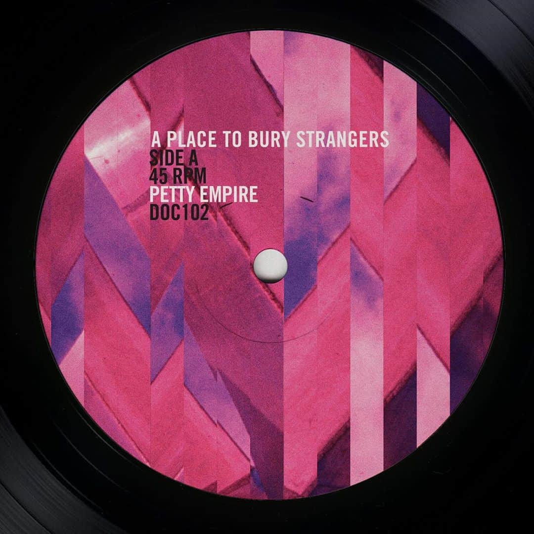 A Place to Bury Strangersのインスタグラム：「Petty Empire’ b/w ‘Get Away From Me' is now available for the first time on all streaming services including Spotify here:  https://open.spotify.com/album/1lcicREPAHObQQCrY8otvu?si=Jg2gy2MBQBiRinh6Xlml2g  (Link In Bio)  Released by @deadoceans on vinyl in 2015 as a bonus 7” to our fourth album “Transfixation”, these tracks are also featured on Rare Meat:  https://aplacetoburystrangers.bandcamp.com/  Awesome drumming on Petty Empire by @robigonz  #pettyempire #getawayfromme #deadoceans #transfixiation #bonus7inch #7inchvinyl」