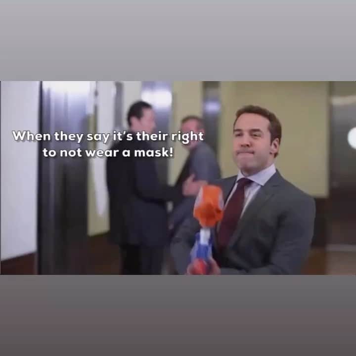 ジェレミー・ピヴェンのインスタグラム：「Homemade meme ... did I do it right?  @aaronfarrier thanks !」