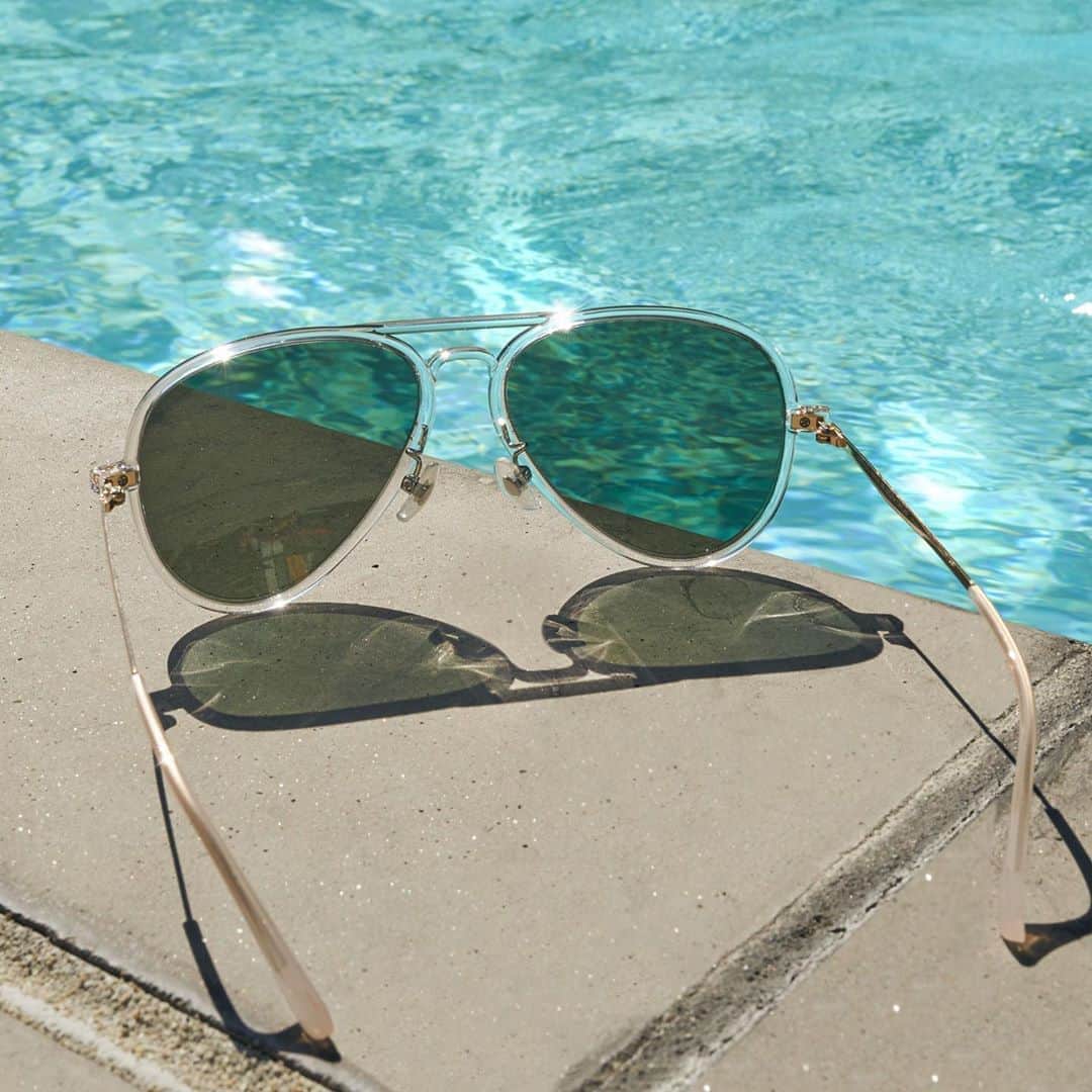 のインスタグラム：「Summer sun impairing your vision? ☀️Reduce glare, increase clarity, and protect against UV. Customize your own polarized sunglasses from any frame recommendation sitewide, and you can add presciption too. Plus, we extended our Free Polarized Lens Upgrades promo ($120 regular retail) until 9/24! Online only.  Shop now at jins.life/free-polarized-lenses」