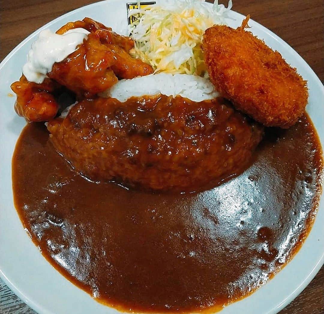 チキン南蛮カレーのルウ王子のグルメインスタ