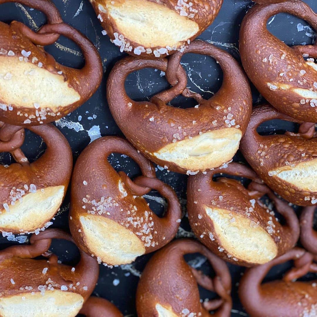 魔女菅原のグルメインスタ