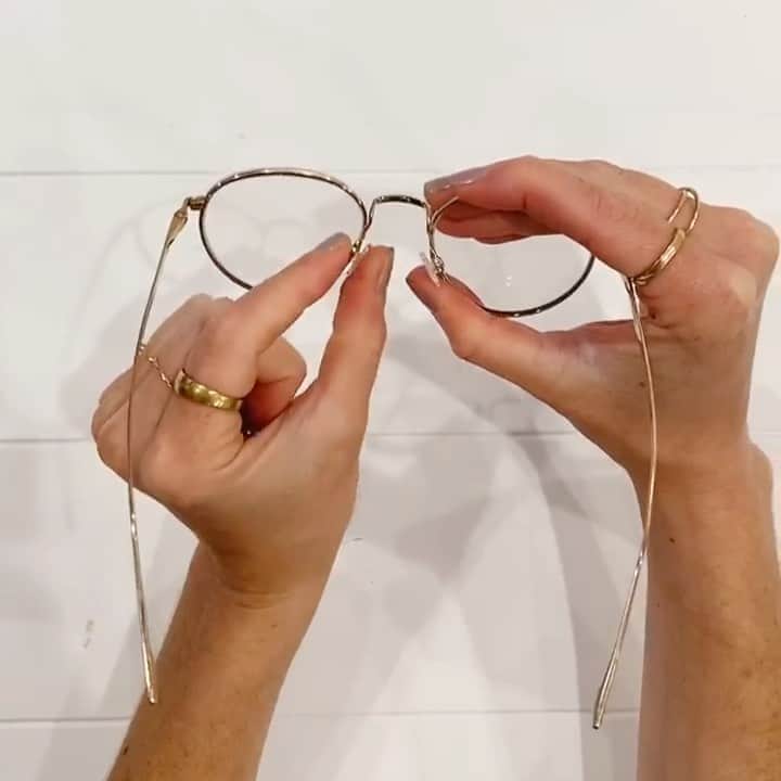 Warby Parkerのインスタグラム：「Just received your new frames but think the nose pads could be more comfortable? We have some options for you! 🤓 Though we’ve safely reopened our stores with modified operations, we understand it may not be easy to get to an optician during these times. Head to our story to learn some simple at-home adjustments you can make to your frames in the meantime! 👍」