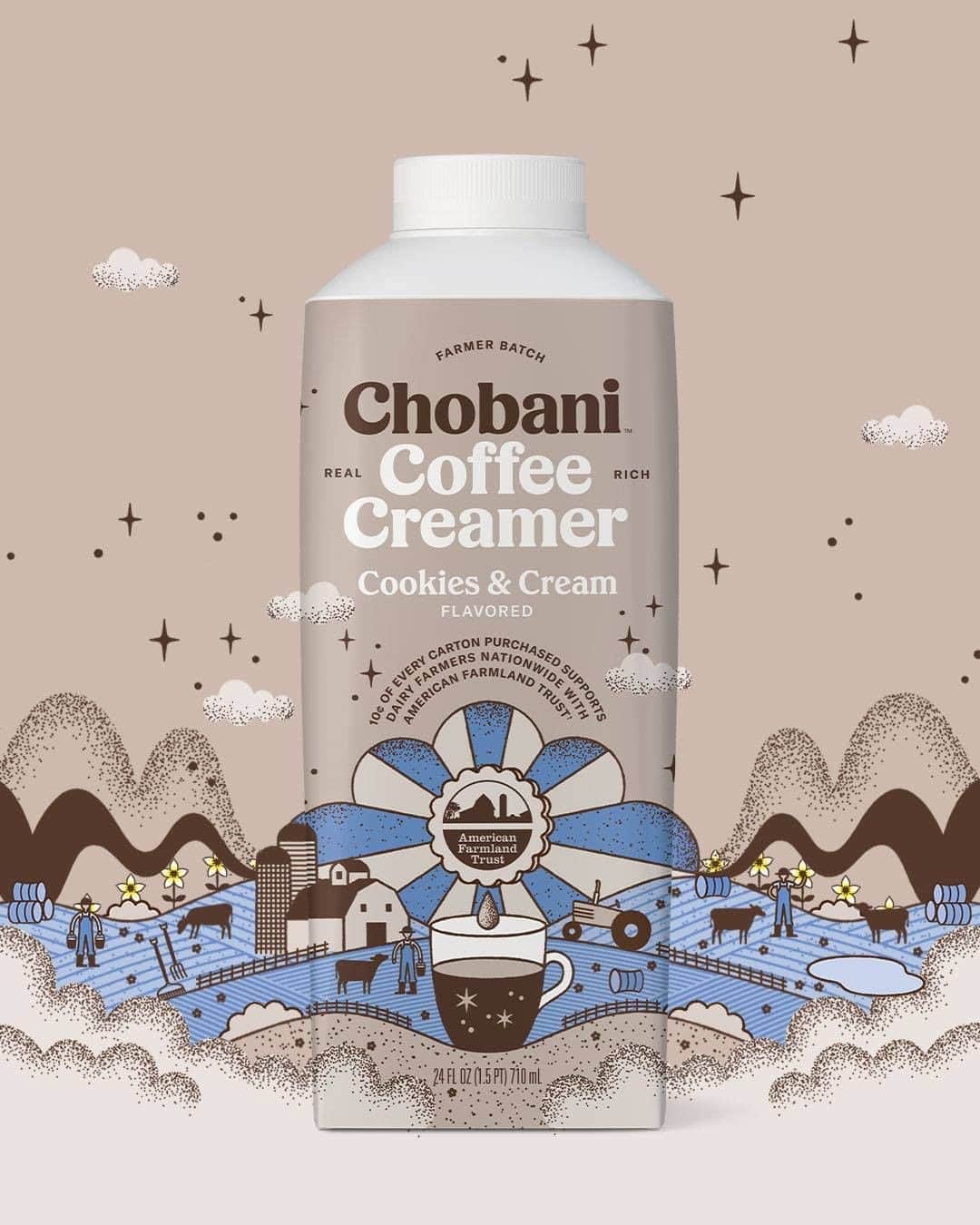 Chobaniのインスタグラム：「One generous pour ☕ Our new only natural Farmer Batch creamer tastes like cookies & cream in your coffee cup—and 10¢ from each carton sold goes to our friends at @americanfarmlandtrust supporting hard-working dairy farmers across the US.」