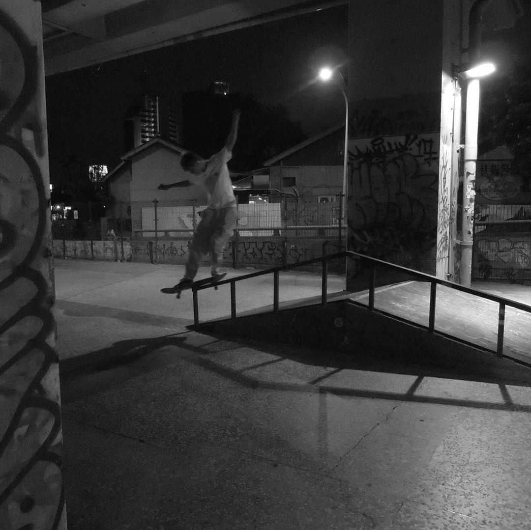 クーピーさんのインスタグラム写真 - (クーピーInstagram)「Jam fakie  f/sfeeble  　　　 Bully🇹🇼  　　　　　　　 　　　 @rubzsoon  　　　 @victoria.hk」8月27日 2時24分 - kupy