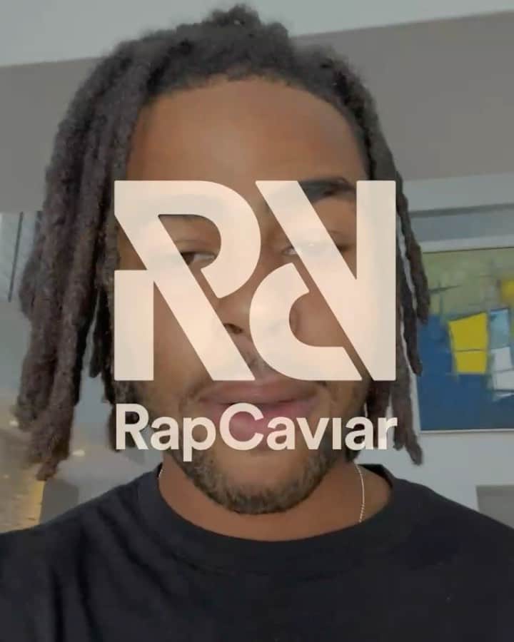 デアンジェロ・ラッセルのインスタグラム：「@Spotify launched their new digital experience and is giving you the receipts to prove who you’ve been listening to since Day 1 with @rapcaviar #Day1Club. See who your Day 1 artists are at spotify.com/day1club. #spotifypartner」