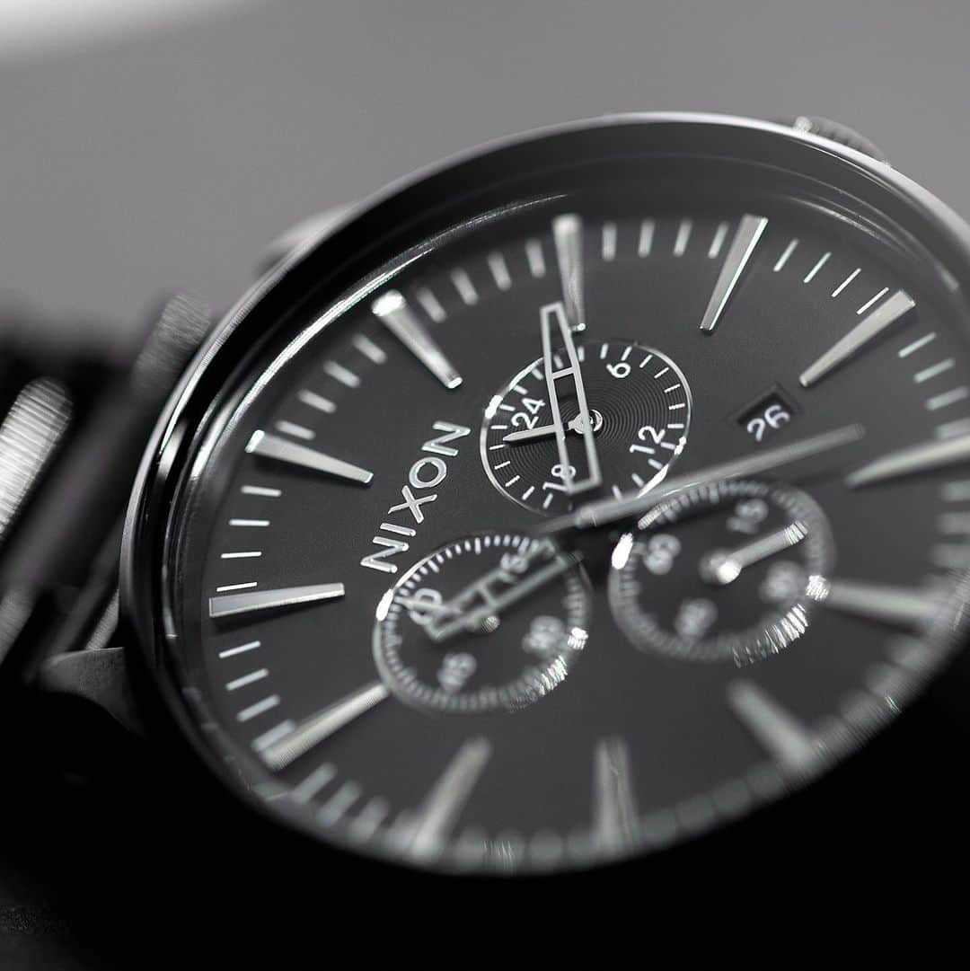 ニクソンのインスタグラム：「Timeless Design, The Sentry Chrono  #Nixon #Watches」