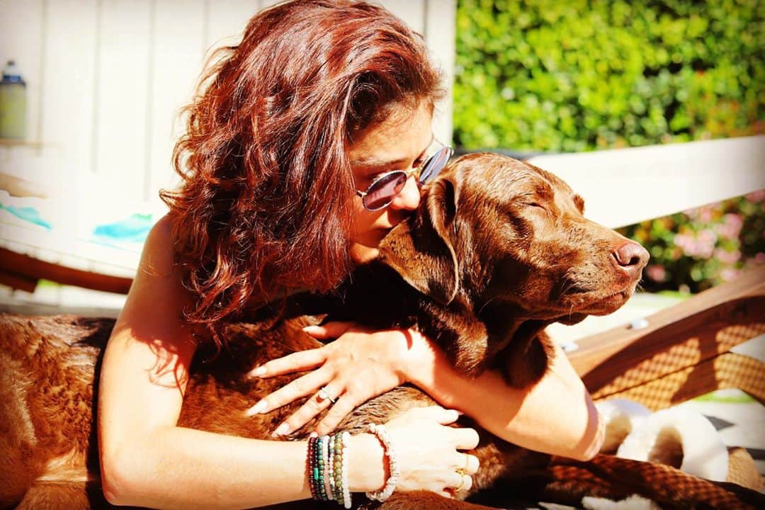 サラ・ハイランドさんのインスタグラム写真 - (サラ・ハイランドInstagram)「Happy #nationaldogday to my sun bathing baby Boo ❤️ Remember guys! #adoptdontshop 🥰📸 @wellsadams」8月27日 6時36分 - sarahhyland