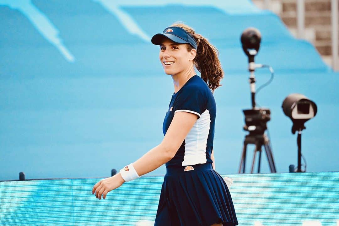 ジョアンナ・コンタさんのインスタグラム写真 - (ジョアンナ・コンタInstagram)「Cincy smiles 😁」8月27日 8時28分 - johannakonta