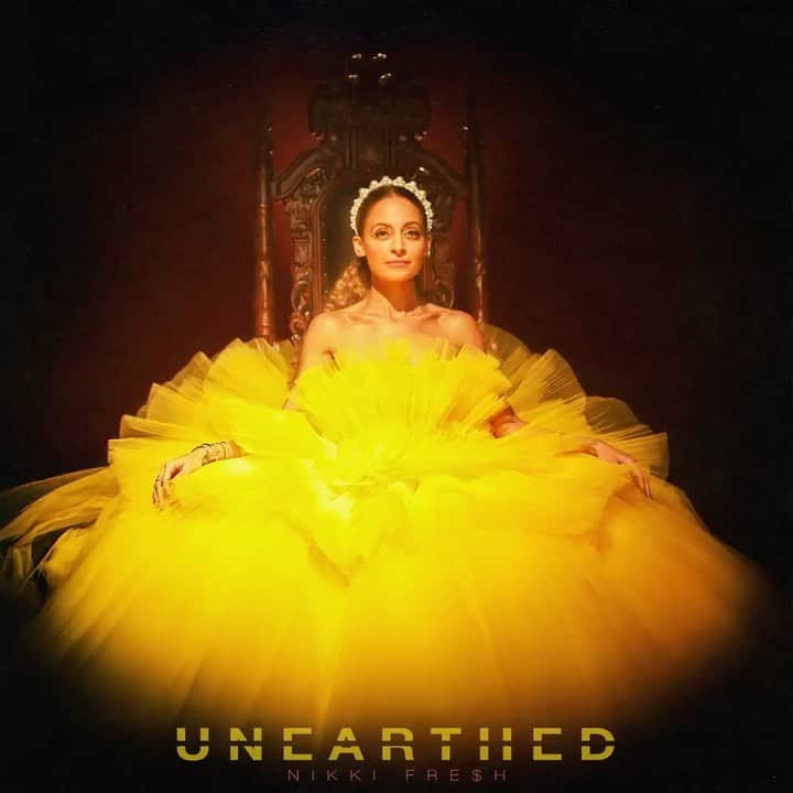 ニコール・リッチーのインスタグラム：「THE WAIT IS OVER 🍯... Nikki Fre$h's debut album Unearthed will be available on all streaming platforms ‪tomorrow at 9pm PST‬ / Midnight Eastern. 💦🍆🍑」