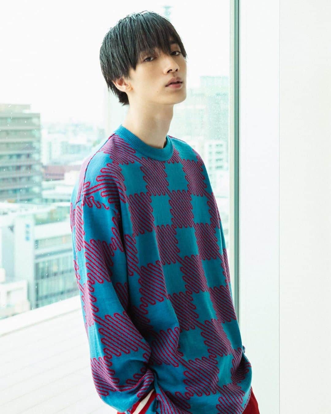 のインスタグラム：「. . "WHAT's IN Tokyo" . Styling / @hironori_yagi  Hair&Makeup / @tomoya.makeup  .」