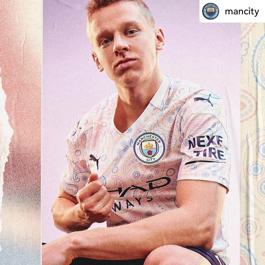 プレミアリーグさんのインスタグラム写真 - (プレミアリーグInstagram)「Man City reveal their third kit 💧  #repost • @mancity   Football 🤝 Music 🤝 Fashion #mancity」8月27日 19時02分 - premierleague