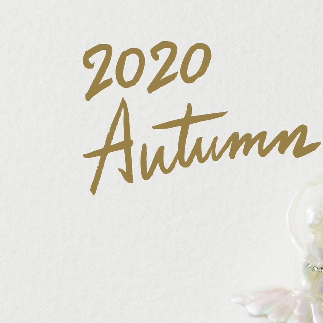 nojess_officialさんのインスタグラム写真 - (nojess_officialInstagram)「.﻿ 【2020 Autumn Collection】﻿ 見ているだけでときめく﻿ “私らしさ”を表現する﻿ とっておきのブローチ﻿ ﻿ 大好きなものを選ぶ楽しさは、﻿ ちょっとした贅沢な時間。﻿ そんなひと時をノジェスから提案します。﻿ ﻿ #nojess #accessories #jewelry #coordinate #brooch #newarrival #autumn #autumncollection #newarrivals #ノジェス #アクセサリー #ジュエリー#コーディネート #ブローチ #秋 #ギフト #プレゼント #ご褒美 #新作」8月27日 19時03分 - nojess_official