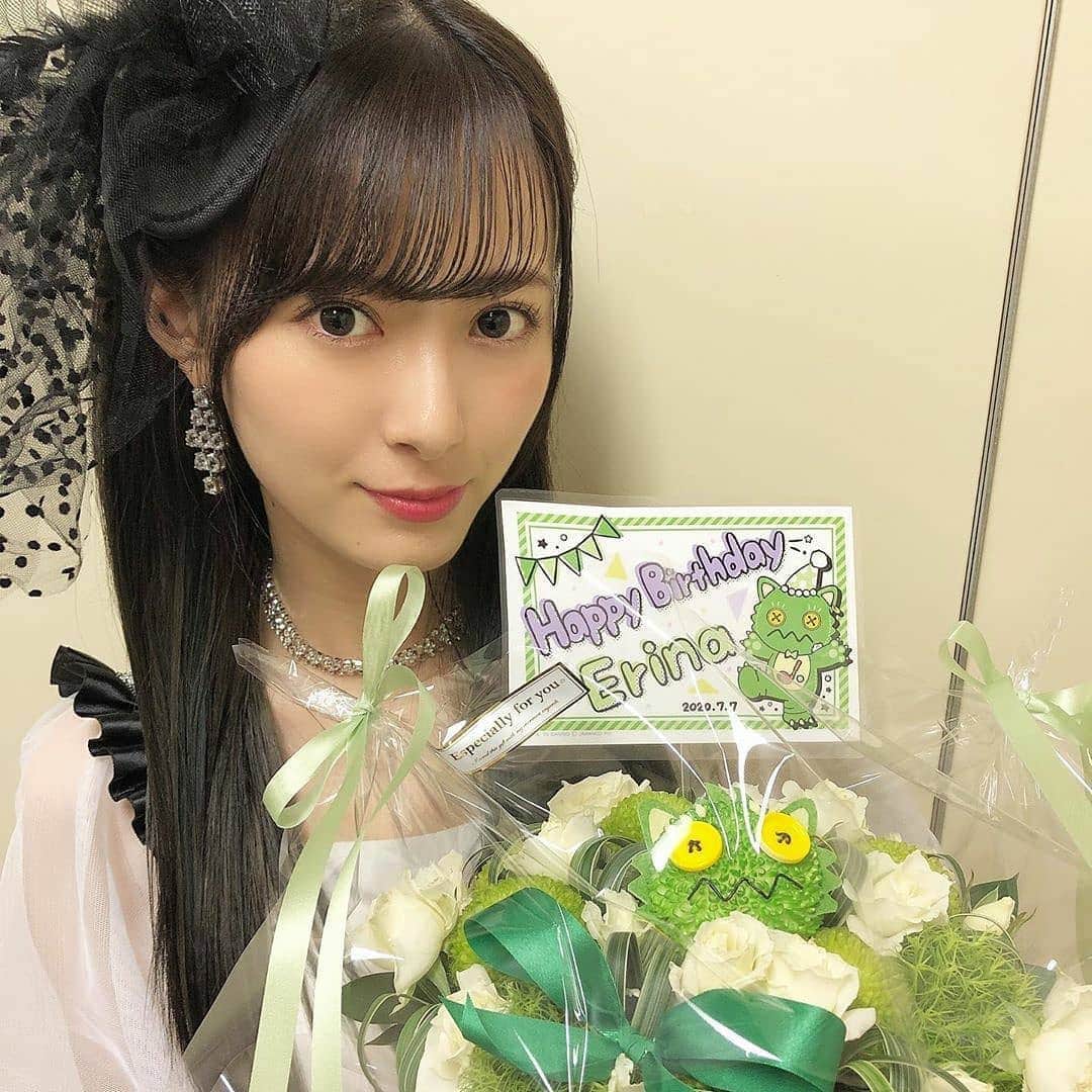 モーニング娘。'20のインスタグラム：「- . Σ(Дﾟ;/)/ブラック生田さん！！！！！！ . . #えりぽんかわいい . .」