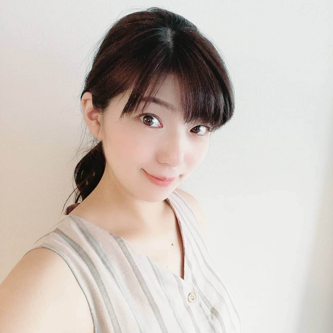 藤井沙央理さんのインスタグラム写真 - (藤井沙央理Instagram)「#二日連続 #ゆるりとやります #お天気 #お母さん役 #お母さんだから #体重が戻らない #顔だけならバレない #たぶん #元々丸顔 #髪質変わった #癖毛になった #撮り方 #久しぶり #写真練習 しなきゃ #アラフォーモデル #ミドサーモデル #ママモデル #子連れでお仕事 #ありがとうございます #コメントも嬉しい」8月27日 11時45分 - fujii.saori