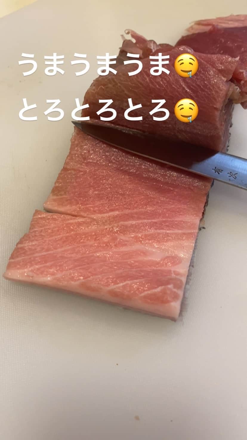 スーパーナブラのインスタグラム：「今年一本目のクロマグロの美味しい部分」