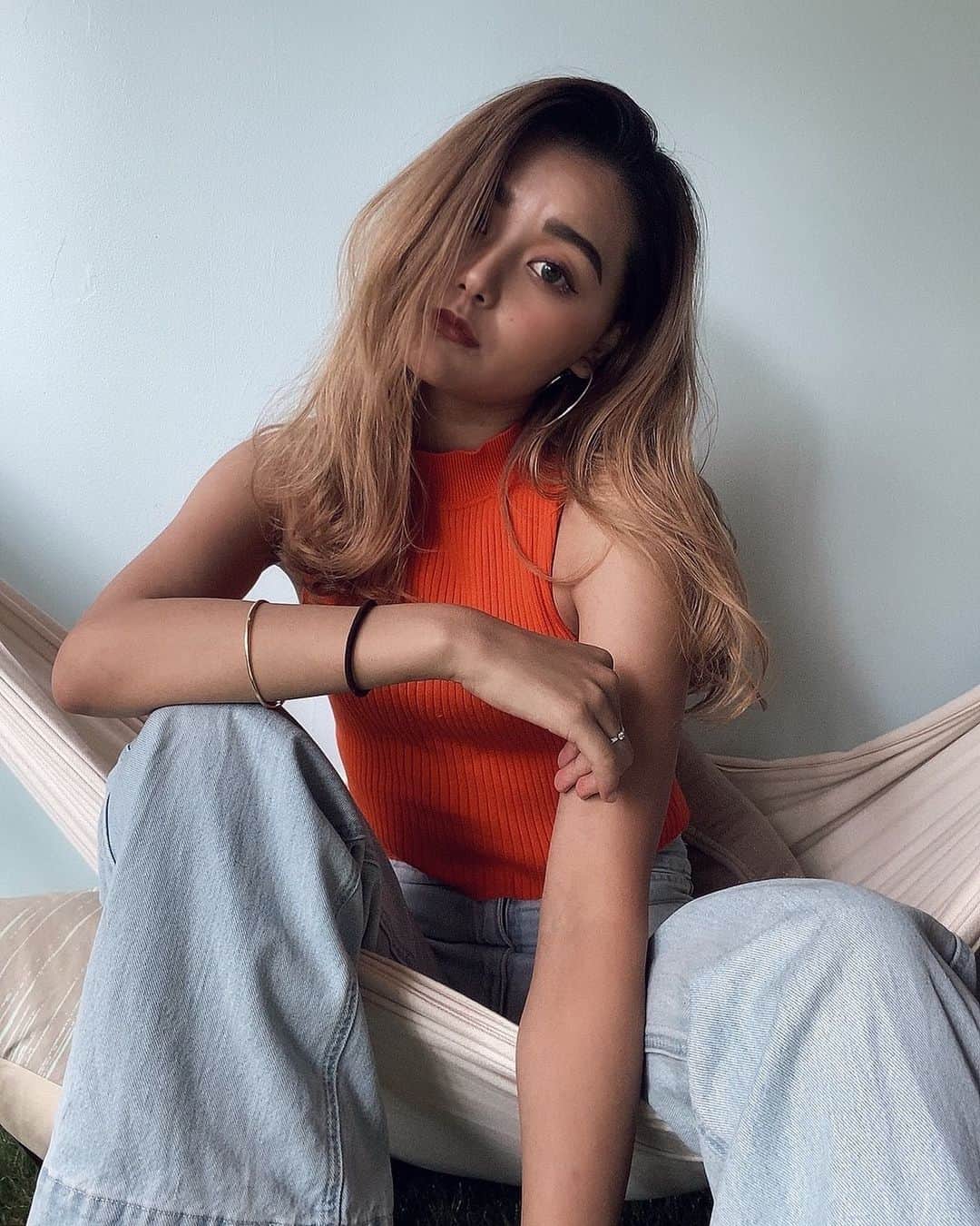 のインスタグラム：「今年の夏はなんか短そうだなー🙄 もう1回くらいは、川とかいって夏ぽいことしたいな🙄💓海、今年まだ一回もいってないし😂笑 #写真はまったく関係ありません笑」