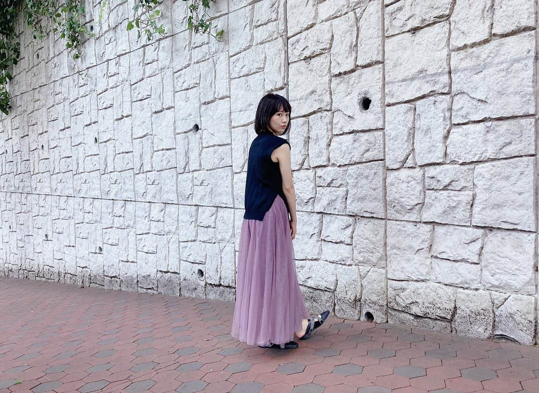 永島聖羅さんのインスタグラム写真 - (永島聖羅Instagram)「本日の洋服👗 . . fifthのリアル店舗が 表参道にできたみたい！ . . ✔︎tops×skirt @fifth_store→60%off coupon . . #fifth #fifthtl #フィフス #👗 #スリットデザインスリーブレスニット #チュールロングスカート #夏コーデ　#リラックスコーデ #永島聖羅 #pr」8月27日 20時05分 - seira_nagashima