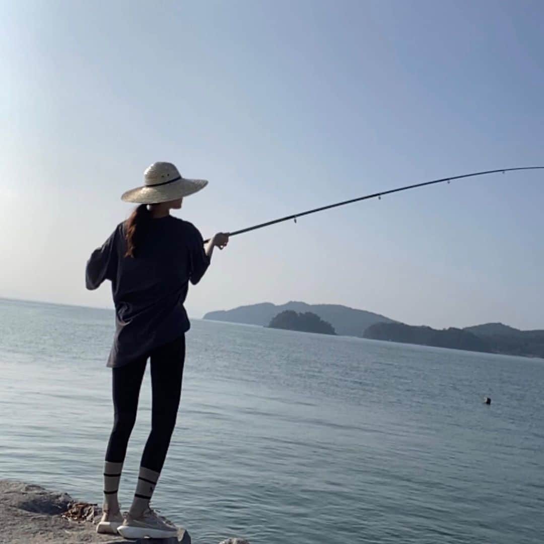 クォン・スジョンのインスタグラム：「🎣.... 손맛 #중독」