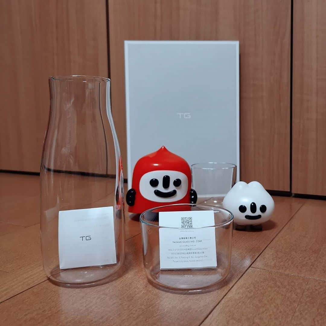 大石暁規さんのインスタグラム写真 - (大石暁規Instagram)「TG glass from Taiwan / Design by Naoto Fukasawa - 台湾玻璃工業（台湾ガラス）が創設したテーブルウェアブランド「TG glass（ティージーガラス）」深澤直人氏のデザイン。ご関係者からいただきました。ありがとうございます！#tgglass #xuexueinstitute #taiwanglass #台湾ガラス #台湾玻璃工業 #深澤直人 #naotofukasawa #台湾 #デザイン」8月27日 16時28分 - akinori_oishi