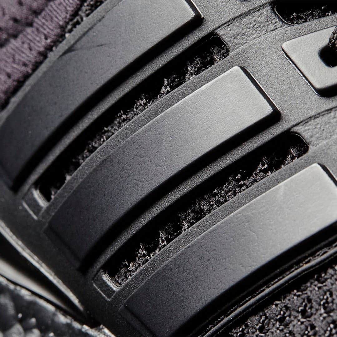 HYPEBEASTさんのインスタグラム写真 - (HYPEBEASTInstagram)「@hypebeastkicks: @adidas is re-releasing the Ultra BOOST 1.0 "Triple Black" in its original glory. As a result, the pair features the OG Primeknit weave, three stripes, and an entire cage unit that transforms into a heel cup served in flat black, as well as classic branding on the tongue. The pair is set to drop on adidas for $180 USD on September 2. Which Ultra BOOST colorways should they bring back?⁠⠀ Photo: adidas」8月28日 4時50分 - hypebeast