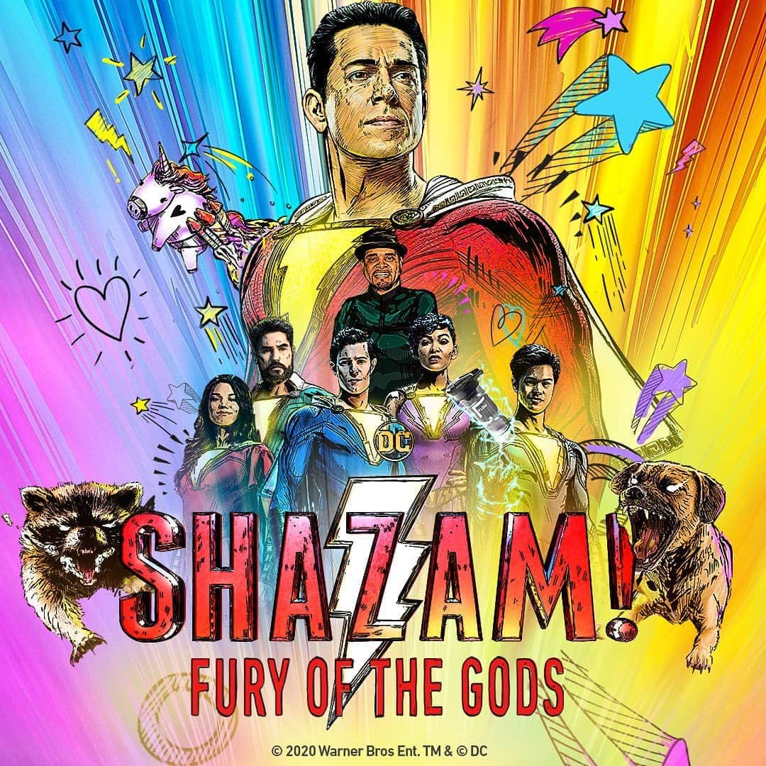 ザッカリー・リーヴァイさんのインスタグラム写真 - (ザッカリー・リーヴァイInstagram)「This poster may be unofficial, but it officially warms my heart and gets me mad excited to bring more @shazammovie to y’all as soon as humanly (or superhumanly) possible! Thanks to everyone who came out for @dccomics #fandome, including @sinbadbad for being such a team player and going along with  the zany fun. 🤘😎🤘 #angryraccoons #rabiddogs #unicorns🦄 @flowsupps」8月28日 4時54分 - zacharylevi