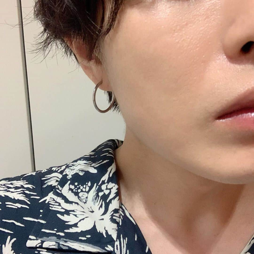 荒木宏文さんのインスタグラム写真 - (荒木宏文Instagram)「スタンバイ中 #ズキアラ #トキめきHERO場」8月27日 20時15分 - araki_hiro0614