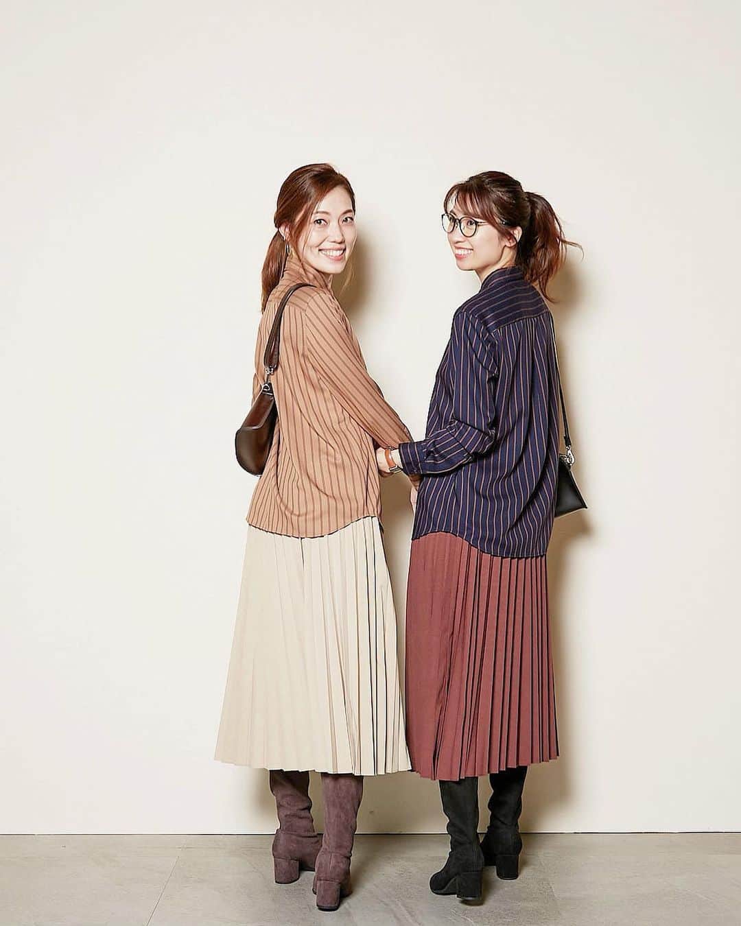 mikicoco00のインスタグラム：「* * @uniqlo  2020FW"プリーツコレクション" まだ載せてなかった写真🤭 * そろそろ秋物が気になってきましたね🍁 * #アコーディオンプリーツスカート  特にグレンチェック可愛いかったな♡(2と4枚目) ニットと合わせて着たい〜🧶 * お洗濯してもプリーツが取れにくく、 シワにもなりにくいなんて🤭嬉しいー！！ * 秋はファッションもコスメも食べ物も楽しみ🤤🍠  #uniqlo#uniqloginza #uniqloines#uniqlo2020fw  #ユニクロ#洗えるプリーツ #プリーツ#コレクション#展示会」