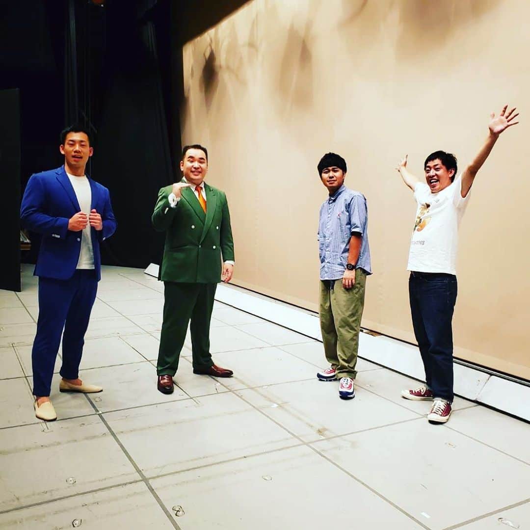 のインスタグラム：「さらば青春の光との「祇園一会」ありがとうございました！ 色々話せたし、「東ブクロくん」とちゃんと呼べたし良かったです！ また会ったらみんなで御輿したいと思います！ ありがとうございました！！」