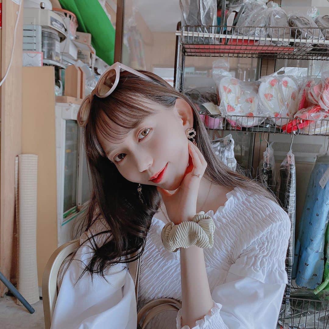 野島樺乃のインスタグラム：「女の子らしさだしてみた . . . #私服 #海 #彼女感 #夏 #サングラス #ザラ #名古屋 #栄 #fff」