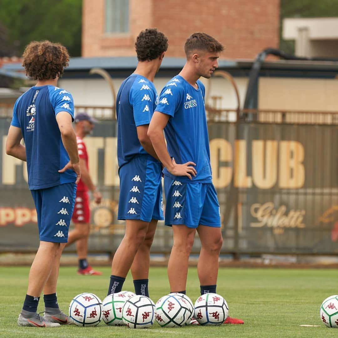 エンポリFCさんのインスタグラム写真 - (エンポリFCInstagram)「📸📸📸 #Day3 Azzurri al lavoro al mattino al Sussidiario; nel pomeriggio nuova seduta per la formazione di Dionisi」8月27日 21時33分 - empoli_fc_official