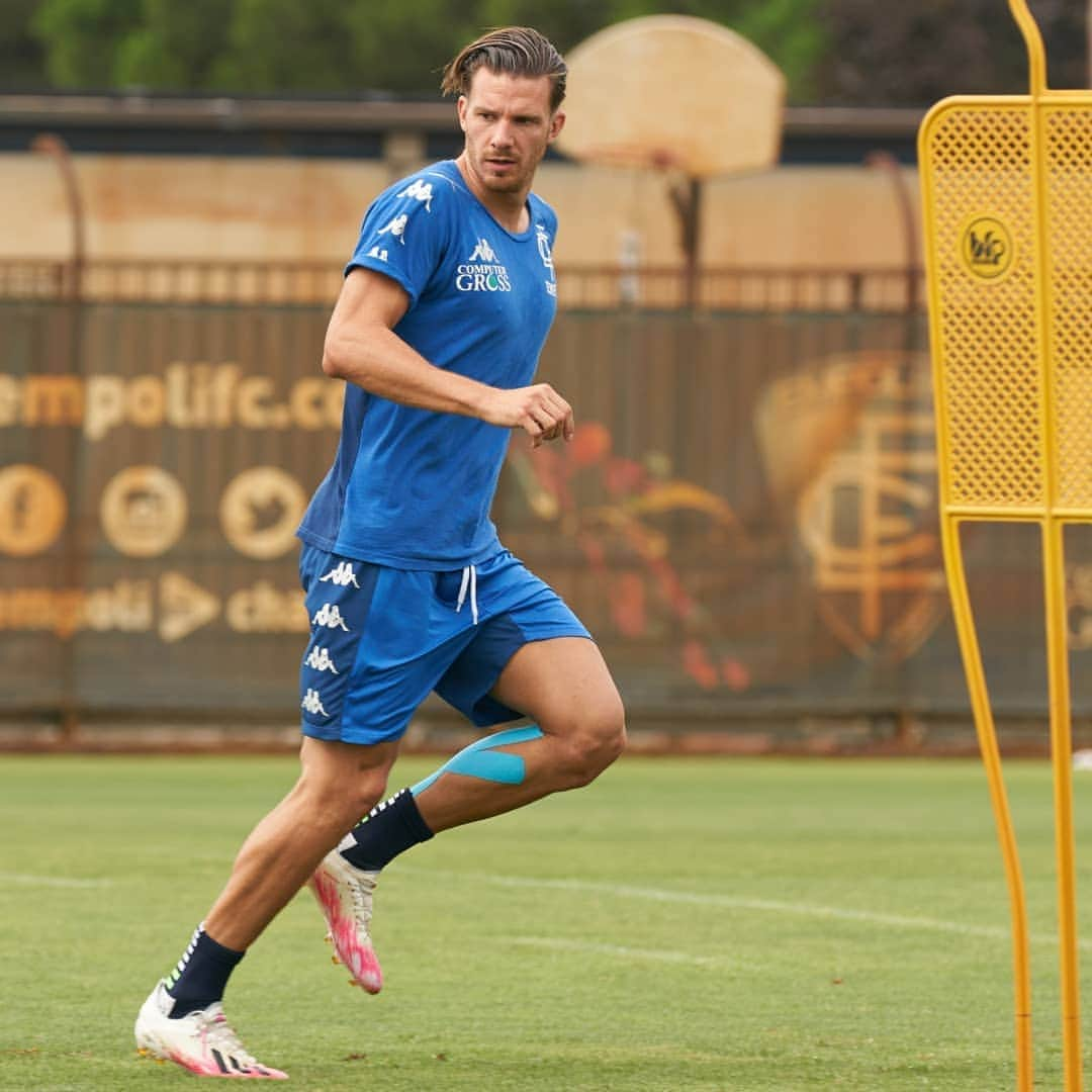 エンポリFCさんのインスタグラム写真 - (エンポリFCInstagram)「📸📸📸 #Day3 Azzurri al lavoro al mattino al Sussidiario; nel pomeriggio nuova seduta per la formazione di Dionisi」8月27日 21時33分 - empoli_fc_official