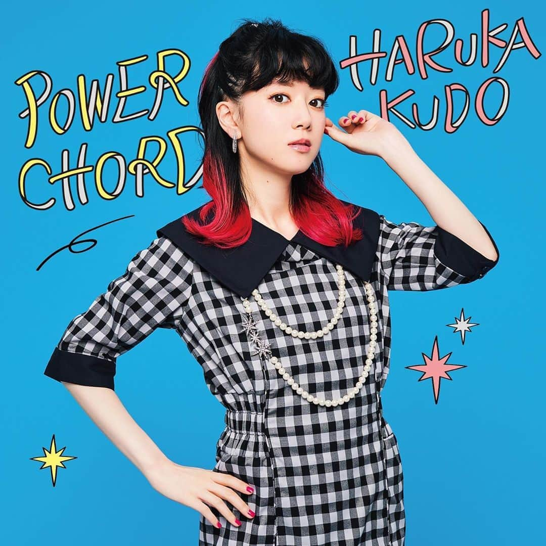 工藤晴香さんのインスタグラム写真 - (工藤晴香Instagram)「10月7日(水)発売の2ndミニalbum「POWER CHORD」  ジャケットが公開されました✨ TYPE-A.B.C3種類あるよーー！！！ 青色がTYPE-Bです。  リード曲「KEEP THE FAITH」のMusic VideoとPoetry Readingが収録されます！ドキドキ。」8月27日 22時05分 - kudo_a.k.a_910