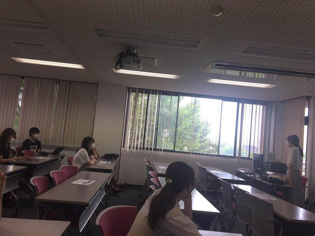 共愛COCOさんのインスタグラム写真 - (共愛COCOInstagram)「8月27日(木)15:00~17:30 今回は平出地域内の繋がりを強くするために、私たち共愛COCOができることについて考えました。 また共愛COCOの活動班も本日から動き始め、新体制のもと今年度の活動を考えました。  #共愛COCO #共愛学園前橋国際大学」8月27日 22時09分 - kyoaicoco