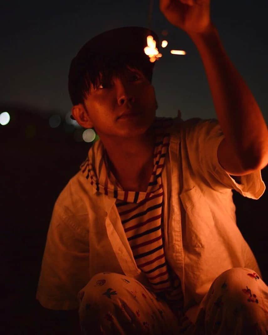 の子さんのインスタグラム写真 - (の子Instagram)「花火🎆」8月27日 22時46分 - nokonoko666