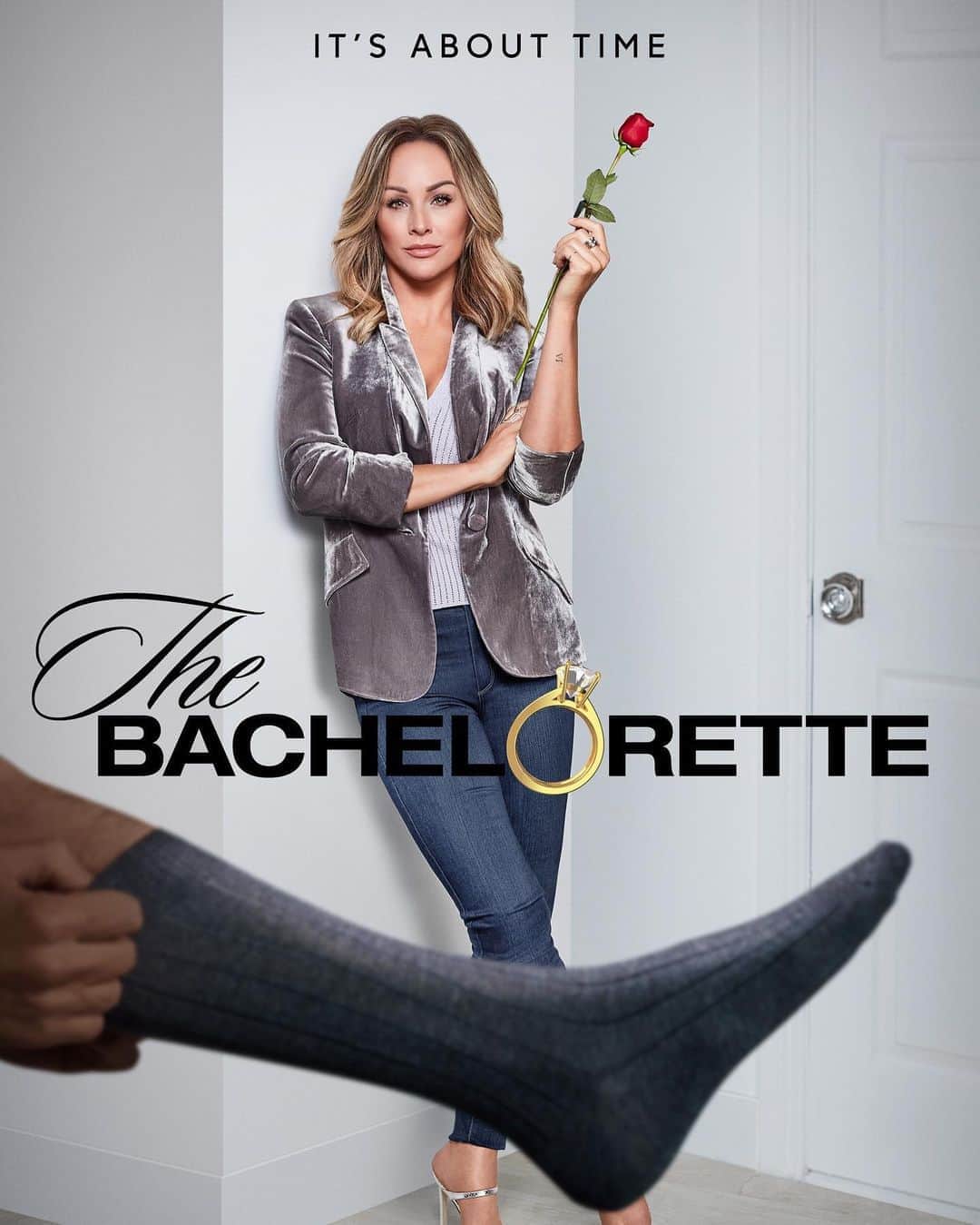 Just Jaredさんのインスタグラム写真 - (Just JaredInstagram)「The poster for @bacheloretteabc has been released and it’s still being billed as @clarecrawley’s season despite reports that she left the show and was replaced by @tayshiaaa. The new season kicks off on October 13. What do you think of the poster? #TheBachelorette Photo: ABC」8月28日 5時25分 - justjared