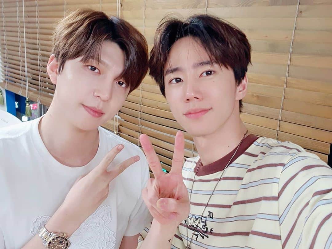 U-KISS（ユーキス）のインスタグラム：「[#유키스] 12th anniversary ❤  유키스 12주년을 축하합니다 🎉  키스미💋 내일 LIVE 방송에서 만나요!  #수현 #훈 #이준영  #SOOHYUN #HOON #LEEJUNYOUNG  #유키스_12주년_축하해」