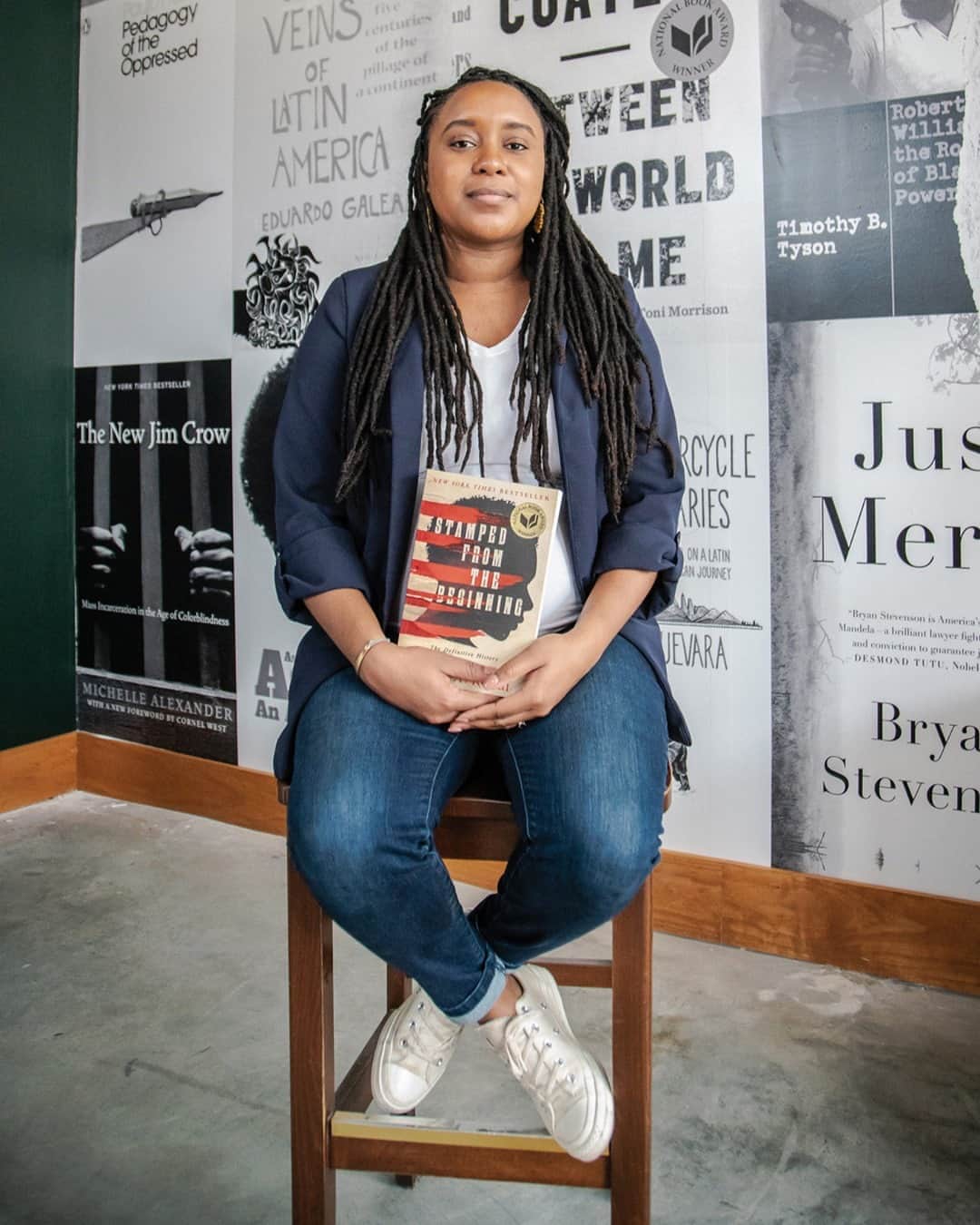 The New Yorkerさんのインスタグラム写真 - (The New YorkerInstagram)「When Onikah Asamoa-Caesar, the owner of @fultonstreet918, launched a service that sends customers books dealing with race, educational resources, and opportunities for online discussions, she hoped that 100 people would buy subscriptions. She quickly sold nearly 1,500. “As a bookseller, it feels good to see books flying off the shelves,” she said. “I also can’t let go of the fact that we have to go beyond just reading.” For decades, Black-owned bookstores have served as venues for education and activism in Black neighborhoods. After this summer, stores that were once community-gathering spaces for Black people are now centers of intellectual triage for white people. At the link in our bio, read more about the challenges many Black bookstore owners face in this moment of racial awakening. Photograph by Greg Bollinger / TulsaPeople Magazine.」8月28日 0時35分 - newyorkermag