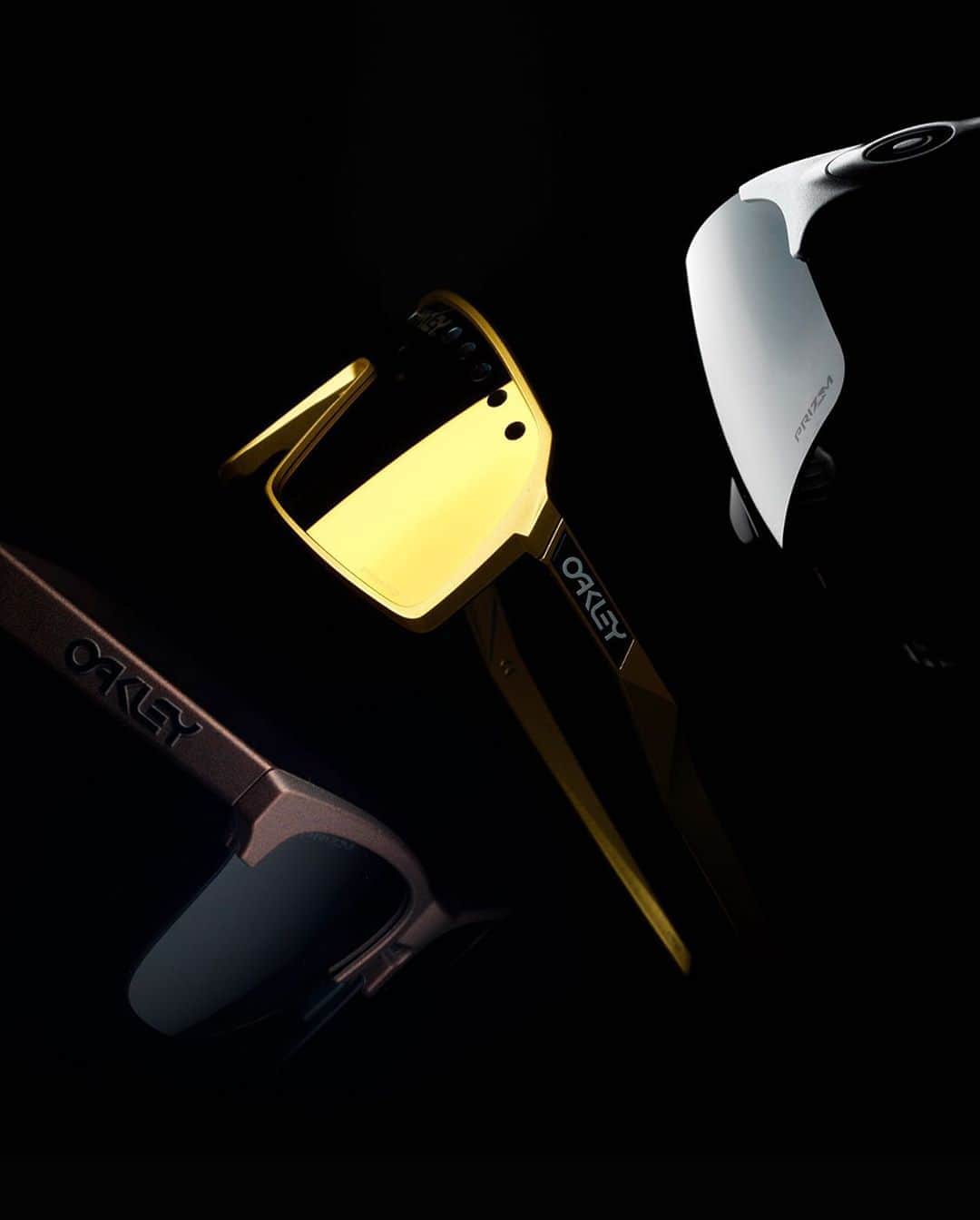 OAKLEYのインスタグラム：「mettle /ˈmɛt(ə)l/ noun - a person’s ability to cope well with difficulties; spirit and resilience. In a year where there are no medals, the only victory is standing strong in the face of uncertainty. Precious Mettle collection. Dropping tomorrow.」