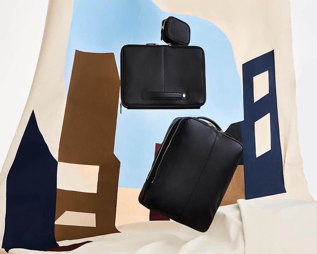 ウォントのインスタグラム：「Connected to our past to inform our future. Our latest leather silhouettes build on the Trudeau's classic design codes to construct new quintessential silhouettes. Shop the collection now on wantlesessentiels.com.  #wantlesessentiels #worldofwant #timelessdesign #leathergoods」