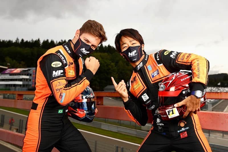 松下信治のインスタグラム：「Bring it on SPA !! 🤛 #AH19 🍊」