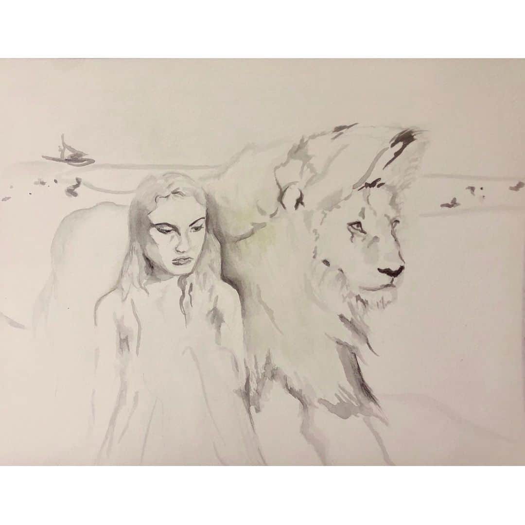 トゥルー・ミューレンのインスタグラム：「A Walk With Her Heart (series 1/4) ~Selling pieces on my website~」
