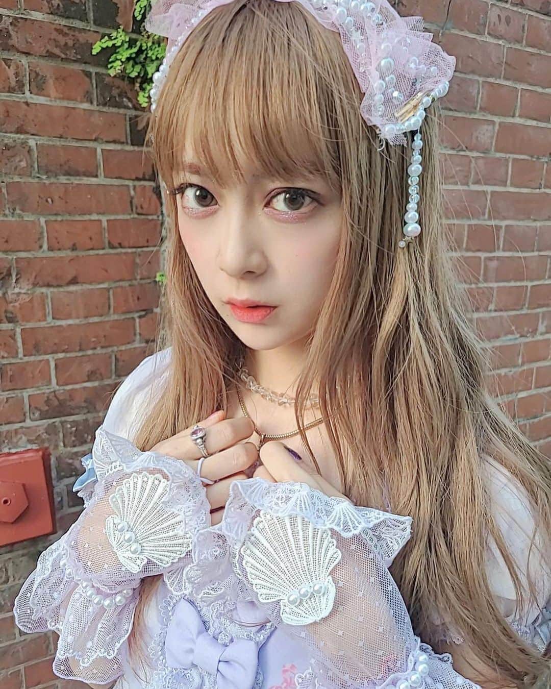 のインスタグラム：「いや可愛いなおい  #AngelicPretty #lolitafashion  #harajukufashion  #kawaiigirl #ヘッドドレス #ハンドメイド #ロリィタ #ロリータファッション」
