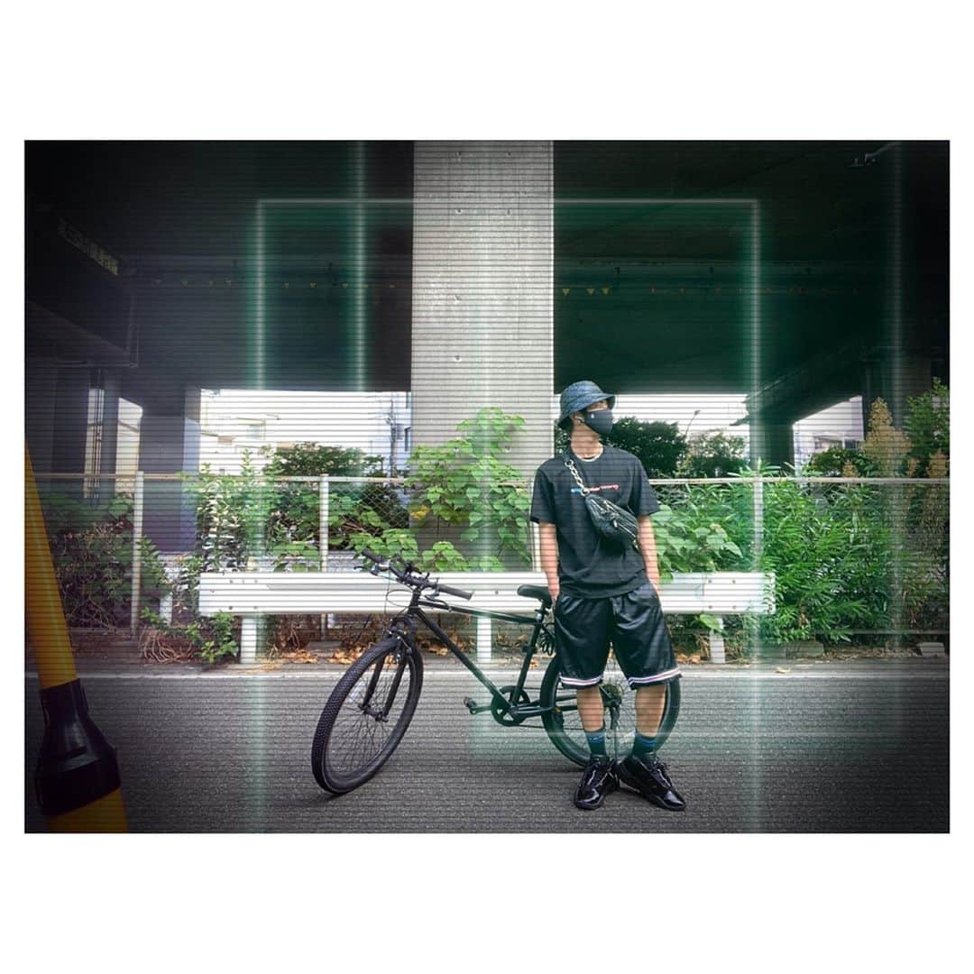 岸本勇太のインスタグラム：「皆は自転車乗る？🚲  少し涼しくなってきて、気持ちが良いよ  #cyclestyle」