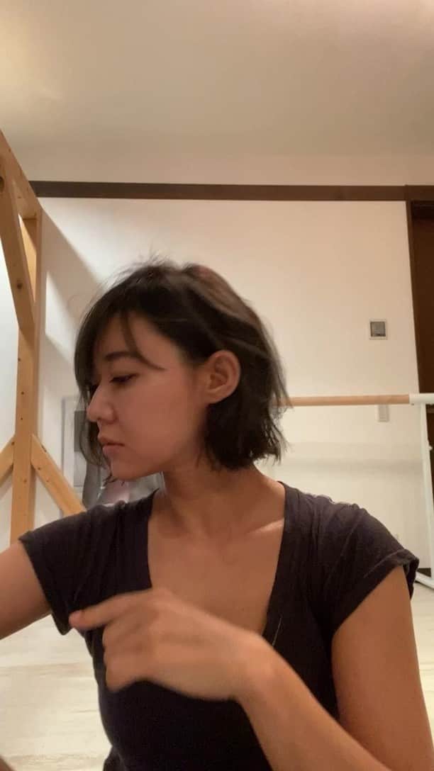 村田友美子のインスタグラム：「モチベーションアップのためのお話。 色々な質問にこたえてます。 骨格の話とか。」